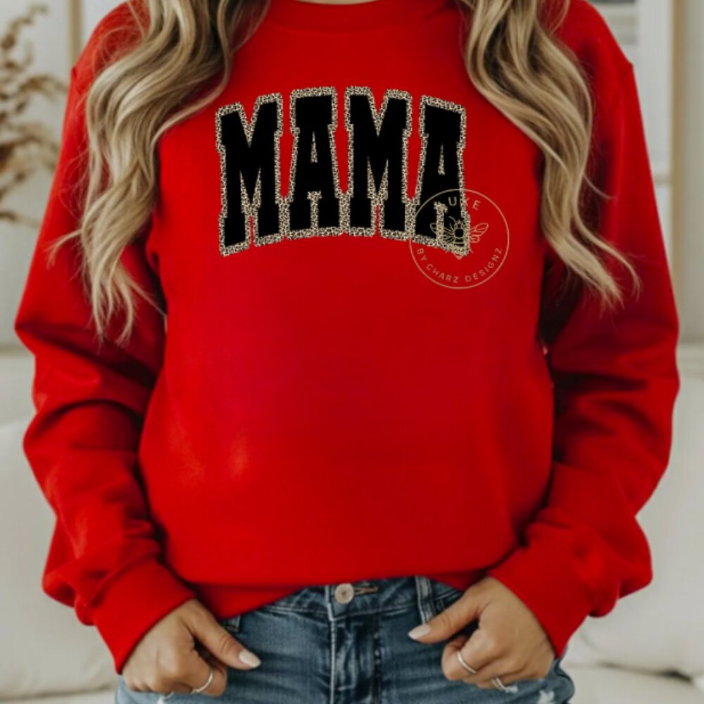 Mama Sweatshirt Outlined in Leopard Print